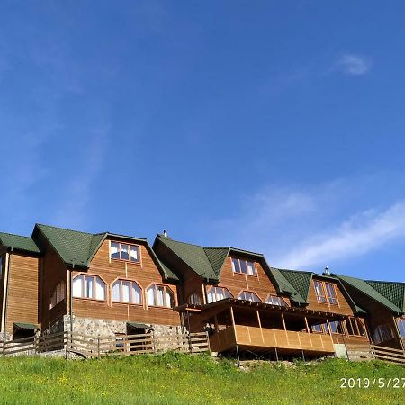 Котедж ,,ТІК Hotel Татарив Екстериор снимка