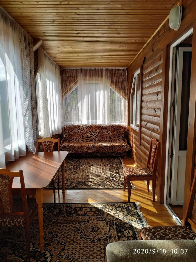 Котедж ,,ТІК Hotel Татарив Екстериор снимка