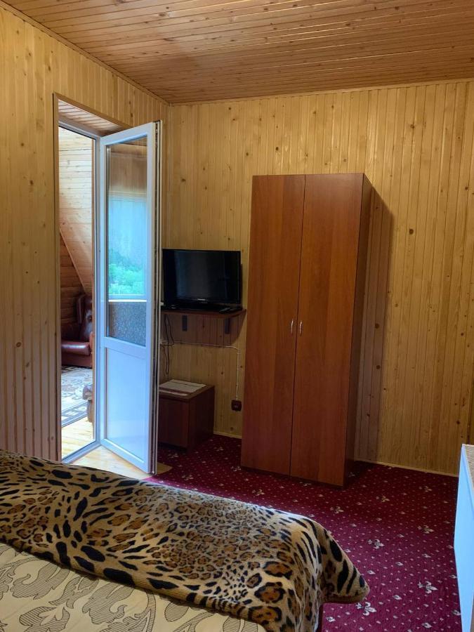 Котедж ,,ТІК Hotel Татарив Екстериор снимка